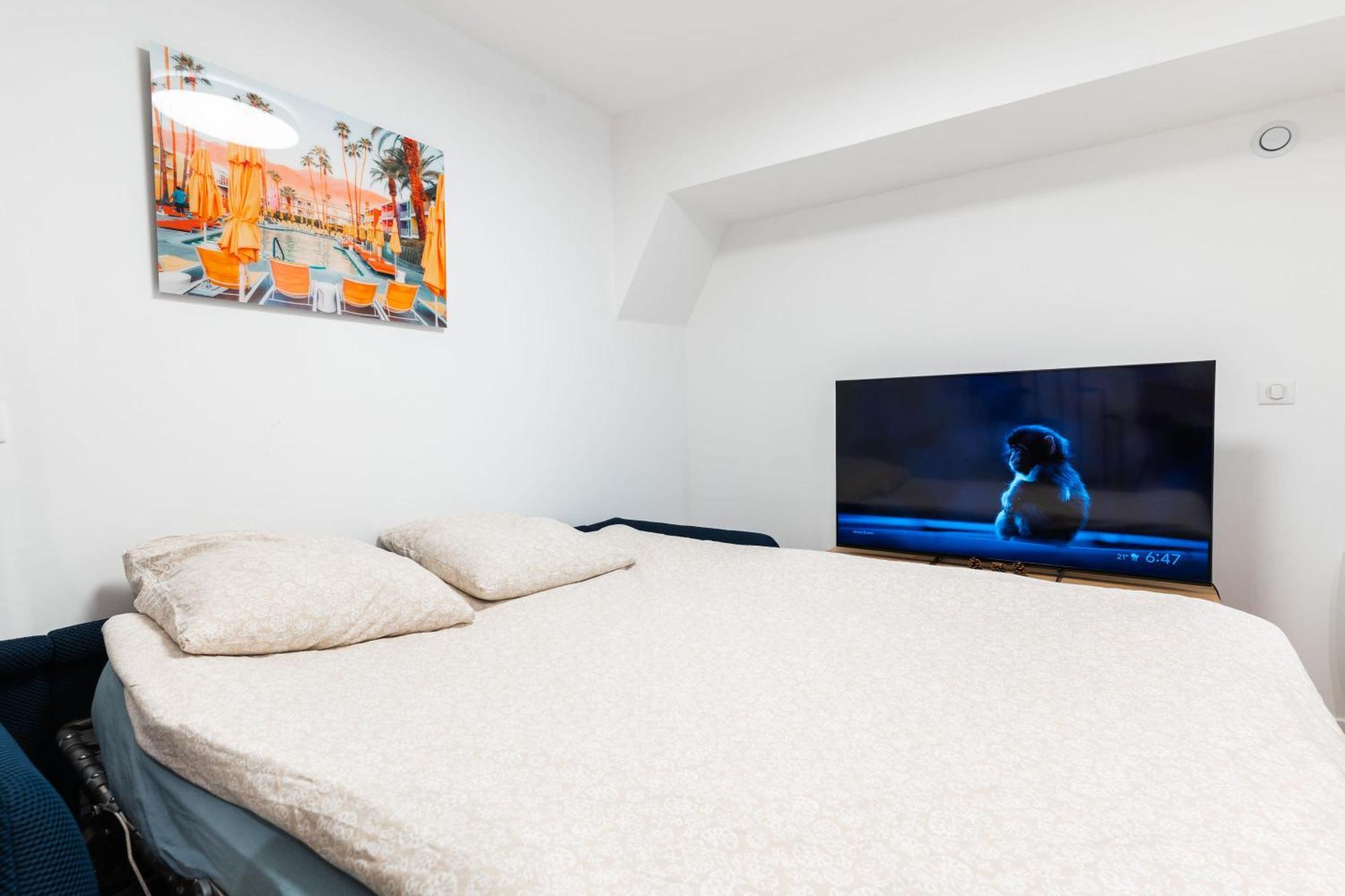 Loft 4 Bedroom Montmartre Pigalle Ac By Lcc Agency Paris Eksteriør bilde